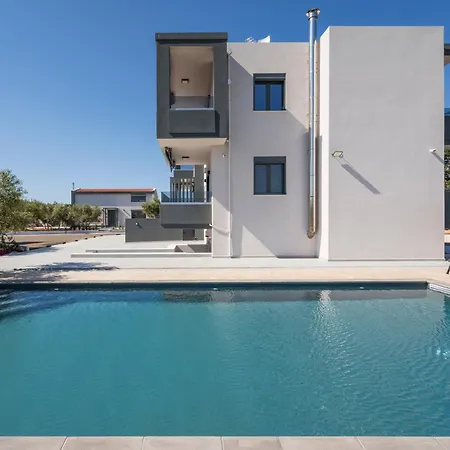 Aspect Luxury With Pool Galangadhos